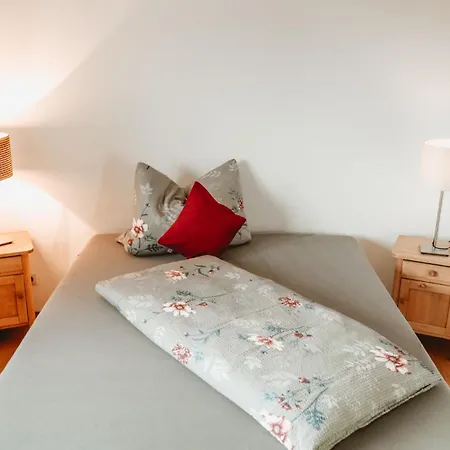 Christine Fischer Apartment *